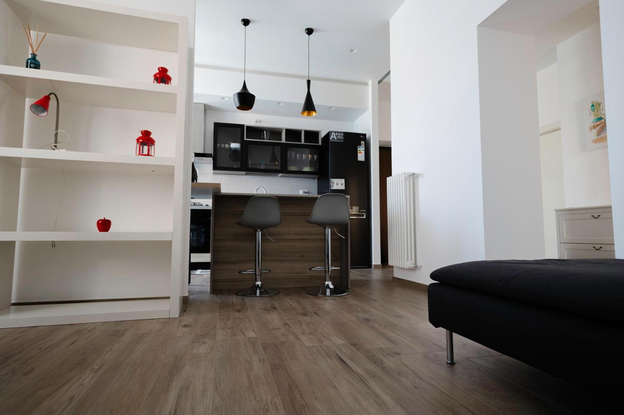 Sunrise Waterfront - Central Apartment With Sea View Balcony - Molfetta Eksteriør bilde