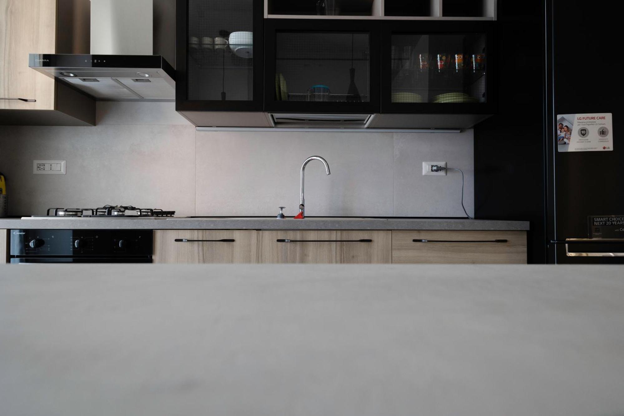 Sunrise Waterfront - Central Apartment With Sea View Balcony - Molfetta Eksteriør bilde