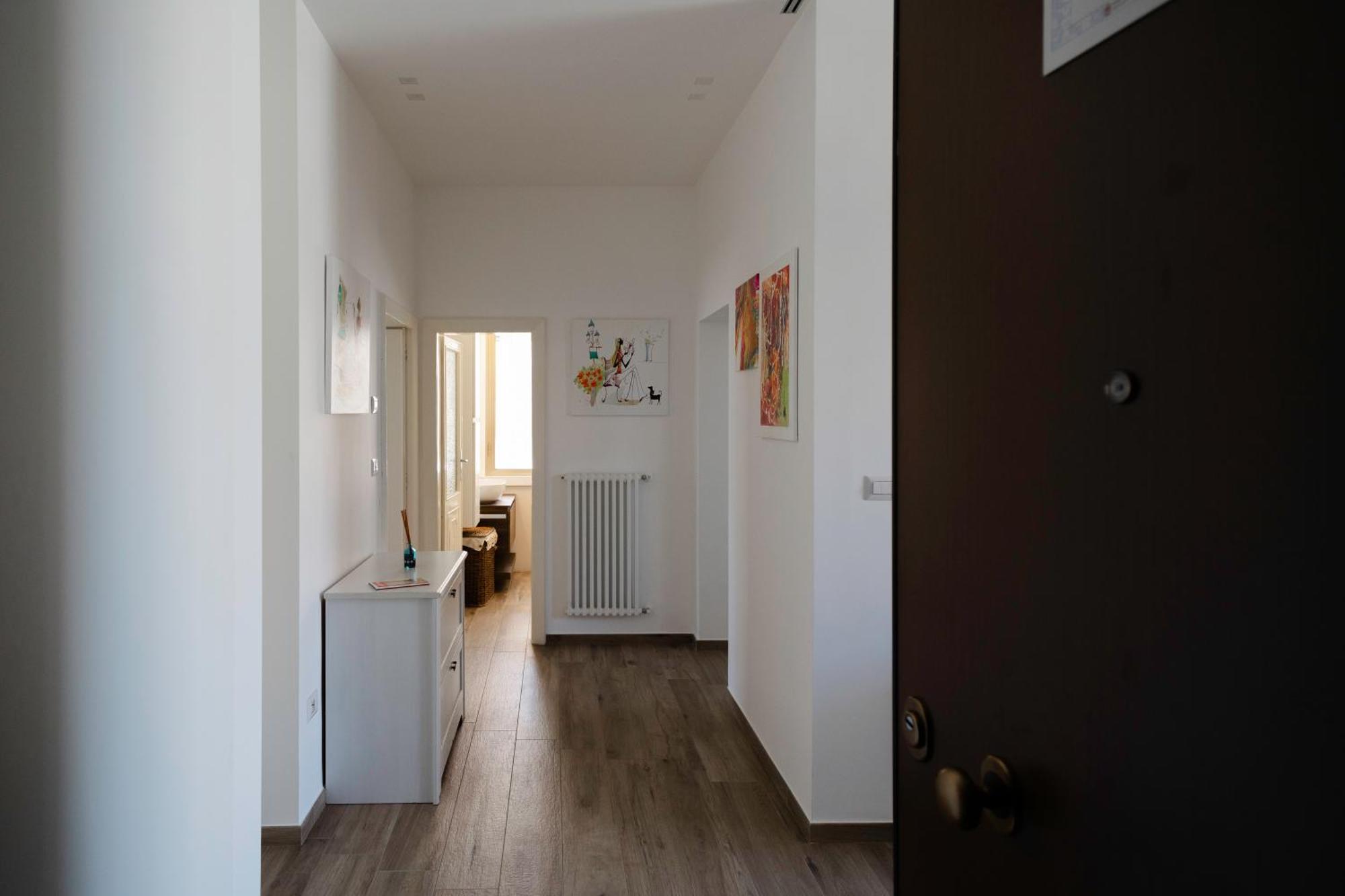 Sunrise Waterfront - Central Apartment With Sea View Balcony - Molfetta Eksteriør bilde